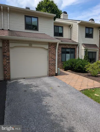 $575,000 | 303 Hanover Court, Chesterbrook, PA 19087