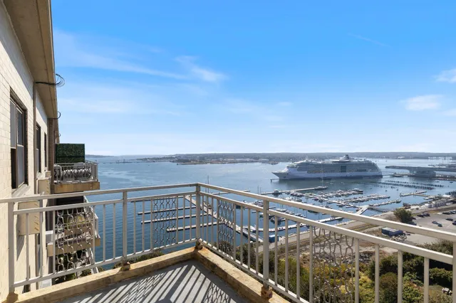 $945,000 | 45 Eastern Promenade, Unit 11H, Portland, ME 04101