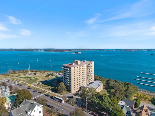 $945,000 | 45 Eastern Promenade, Unit 11H, Portland, ME 04101