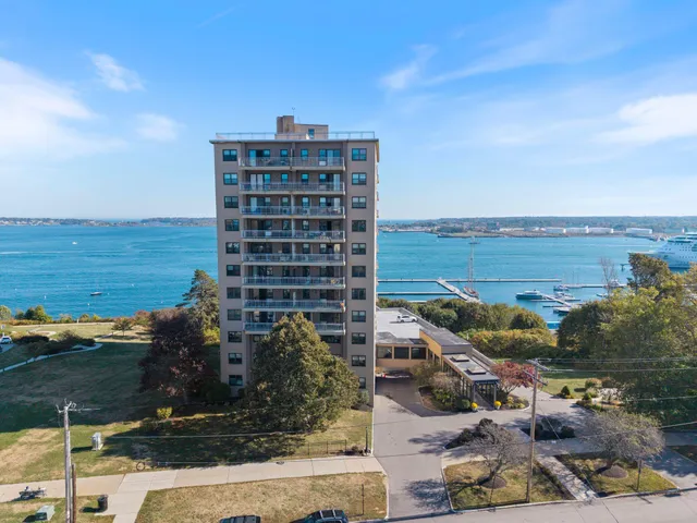 $945,000 | 45 Eastern Promenade, Unit 11H, Portland, ME 04101