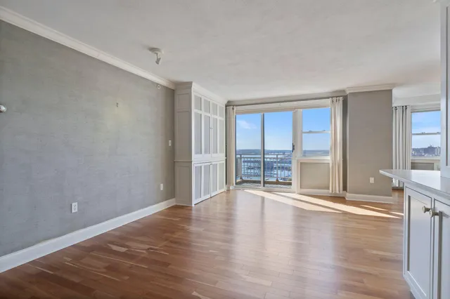$995,000 | 45 Eastern Promenade, Unit 11H, Portland, ME 04101