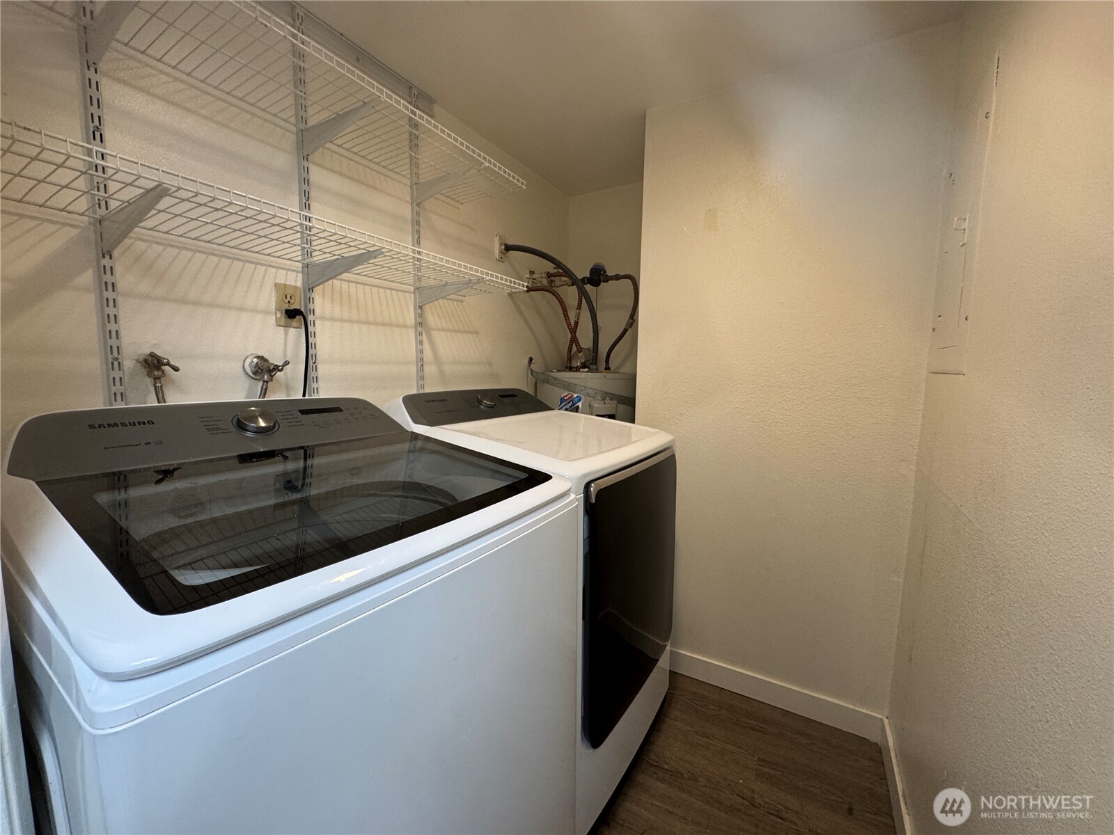 611 Southwest 5th Court, Unit A202 Renton, WA 98057 - Photo 7 of 21 Gallery Image 7