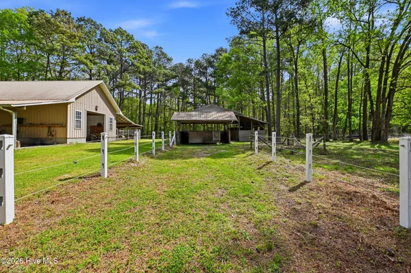 $999,999 | 2639 Highway 211, Clarkton, NC 28433