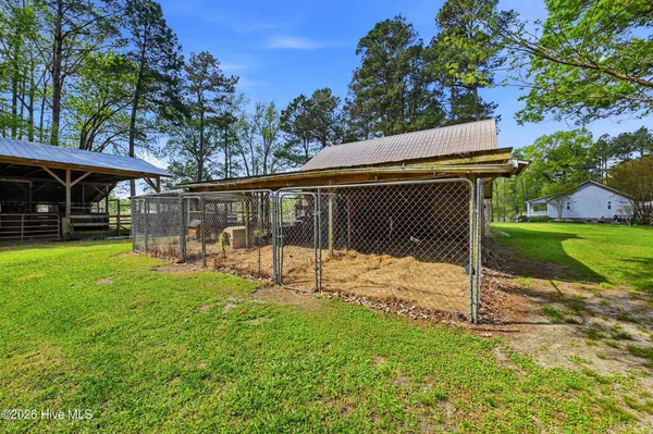 $999,999 | 2639 Highway 211, Clarkton, NC 28433