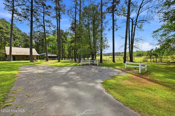 $950,000 | 2639 Highway 211, Clarkton, NC 28433