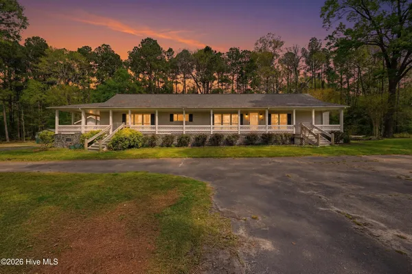 $999,999 | 2639 Highway 211, Clarkton, NC 28433