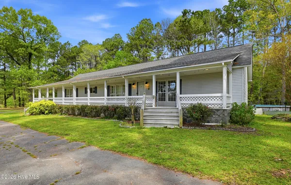 $999,999 | 2639 Highway 211, Clarkton, NC 28433