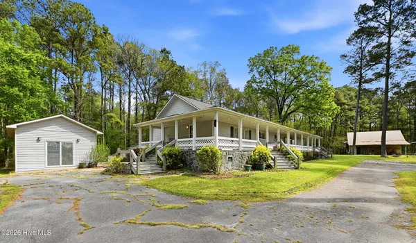 $999,999 | 2639 Highway 211, Clarkton, NC 28433