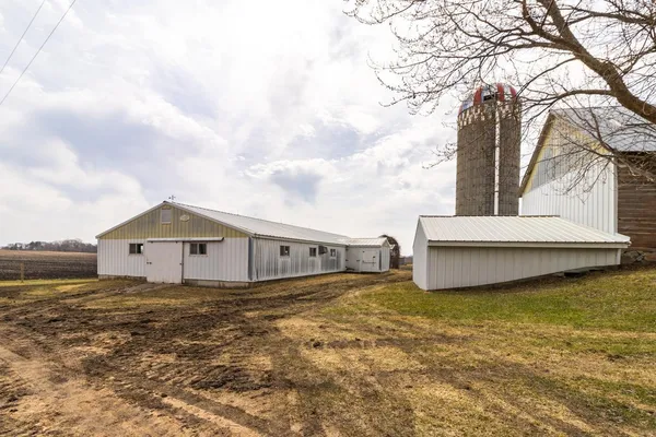 $329,900 | 16827 Walden Avenue, Hutchinson, MN 55350