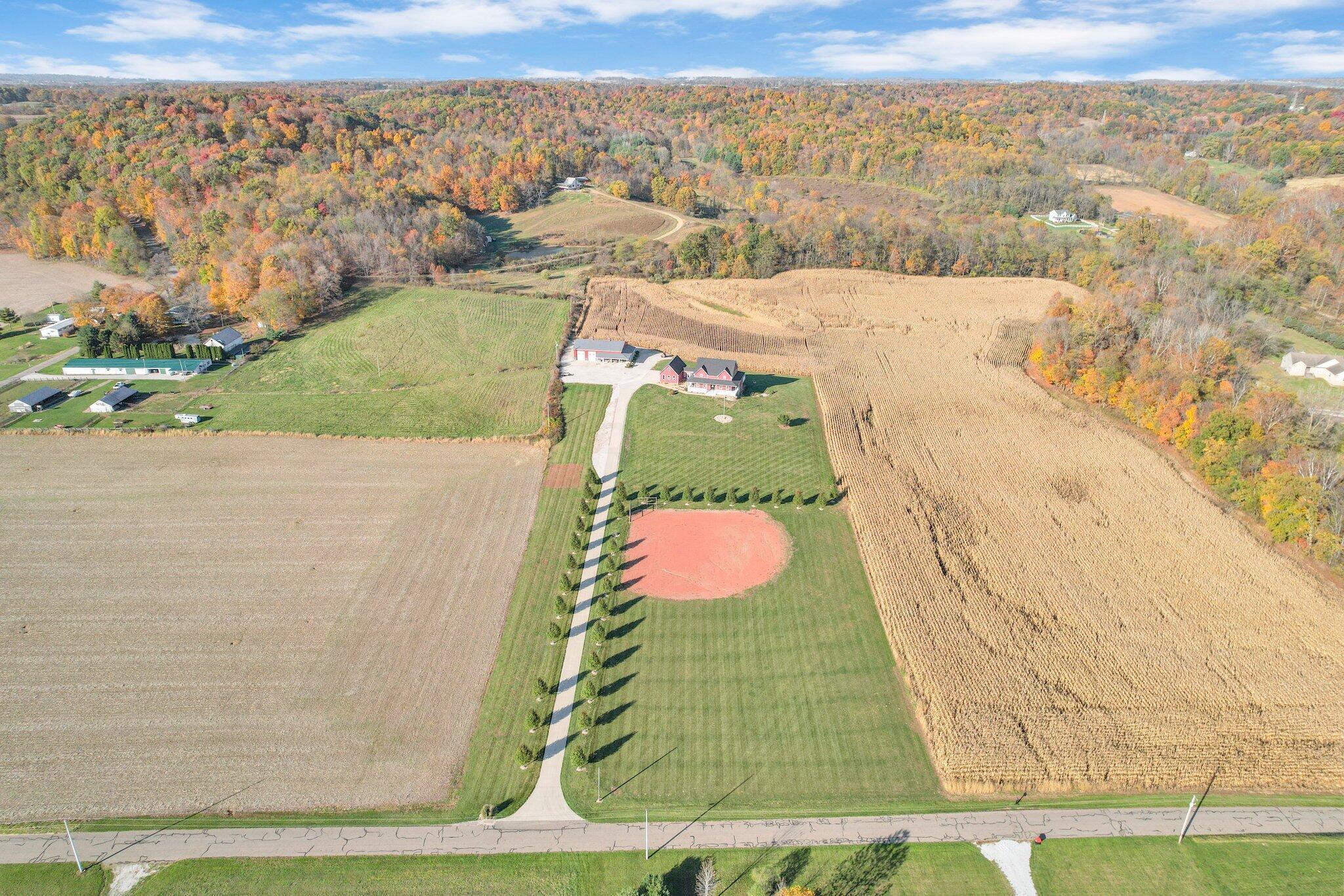 6923 Ginger Hill Road Utica, OH 43080 - Photo 84 of 137 11-web-or-mls-DJI_0130