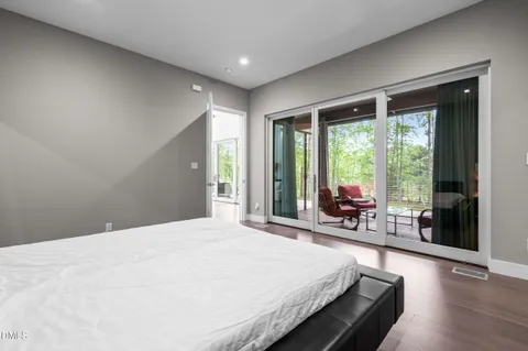 $1,500,000 | 928 Shorefront Lane, Hillsborough, NC 27278