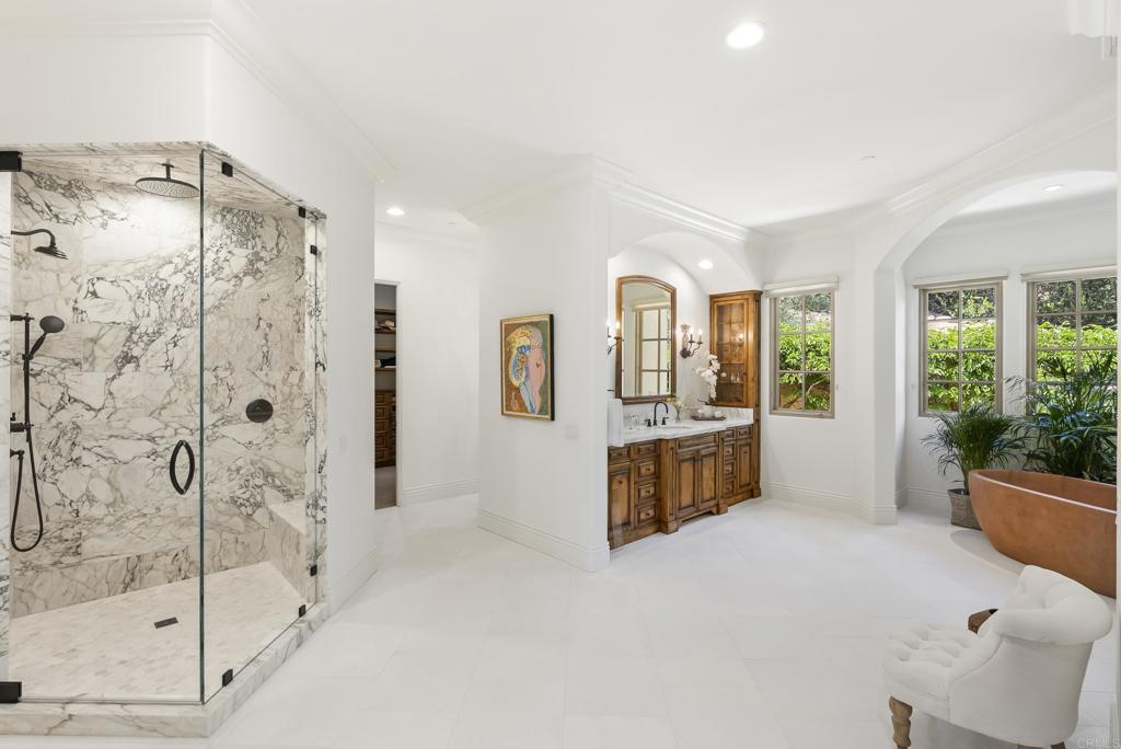 5423 Calzada Del Bosque Rancho Santa Fe, CA 92067 - Photo 15 of 26