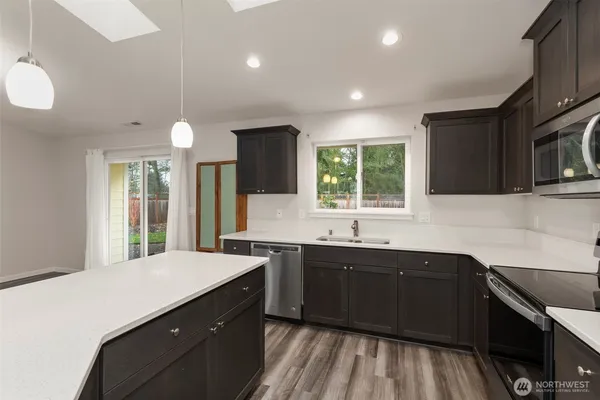 $650,000 | 174 East Island View Avenue, Port Townsend, WA 98368