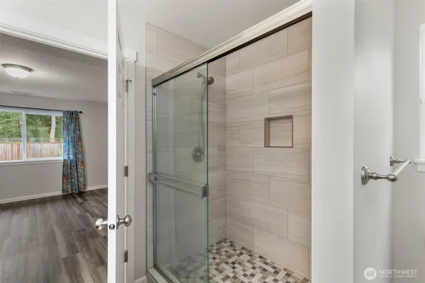 $650,000 | 174 East Island View Avenue, Port Townsend, WA 98368