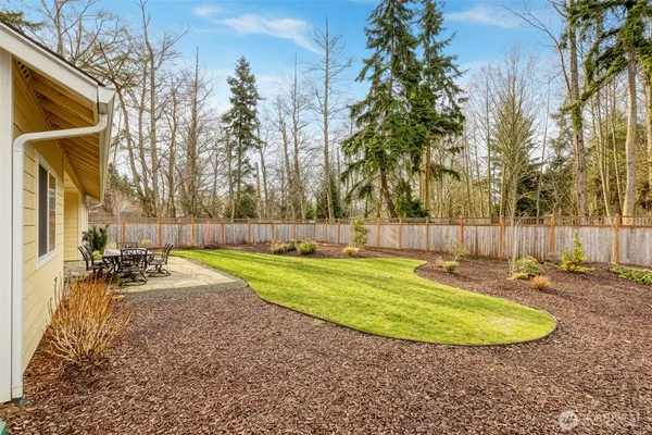 $650,000 | 174 East Island View Avenue, Port Townsend, WA 98368