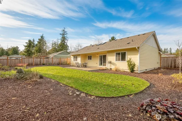 $699,000 | 174 East Island View Avenue, Port Townsend, WA 98368