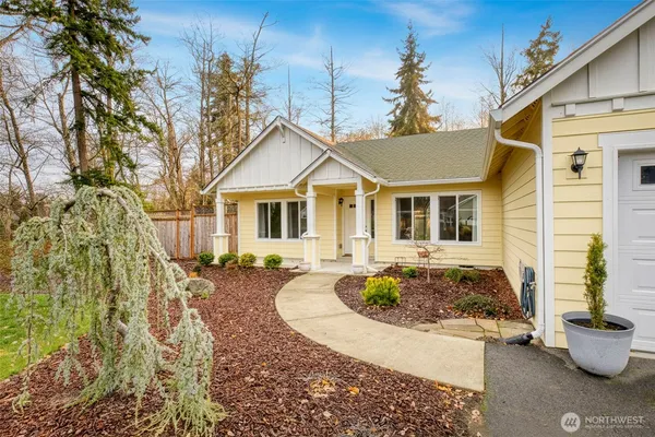 $650,000 | 174 East Island View Avenue, Port Townsend, WA 98368