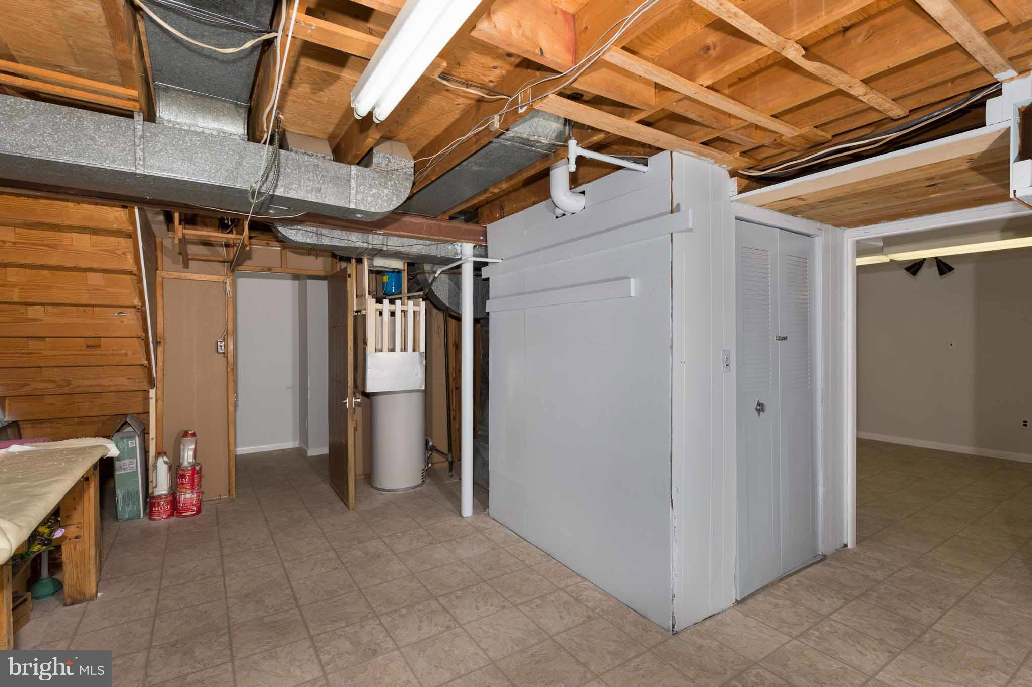 13405 Tamarack Road Silver Spring, MD 20904 - Photo 23 of 30 a view of an empty room