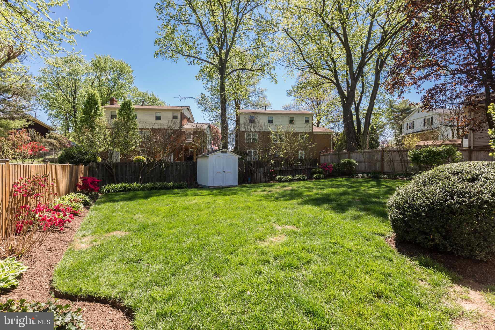 13405 Tamarack Road Silver Spring, MD 20904 - Photo 27 of 30 a view of a backyard with garden