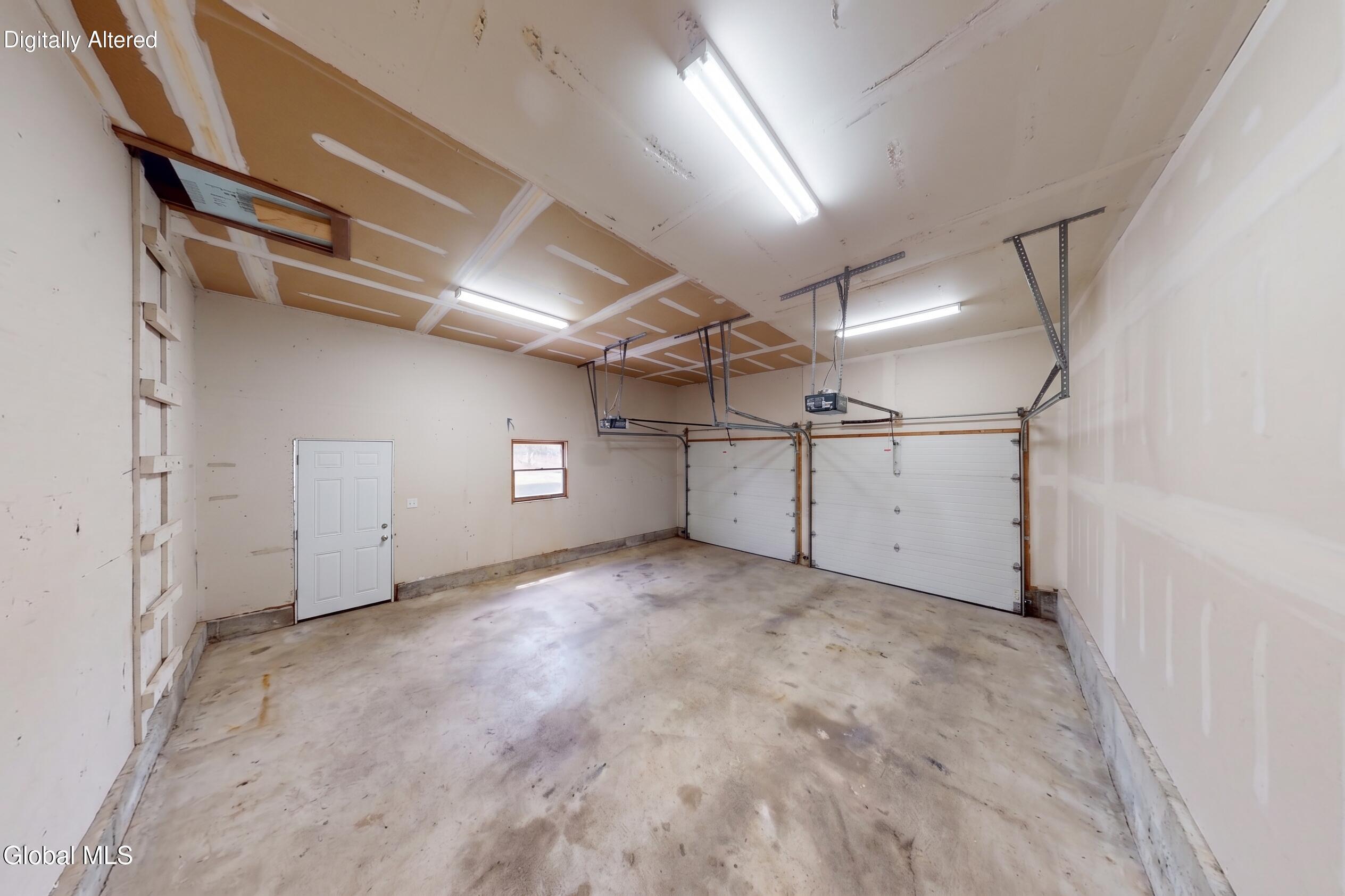 241 Van Aernem Road Malta, NY 12020 - Photo 34 of 39 Garage
