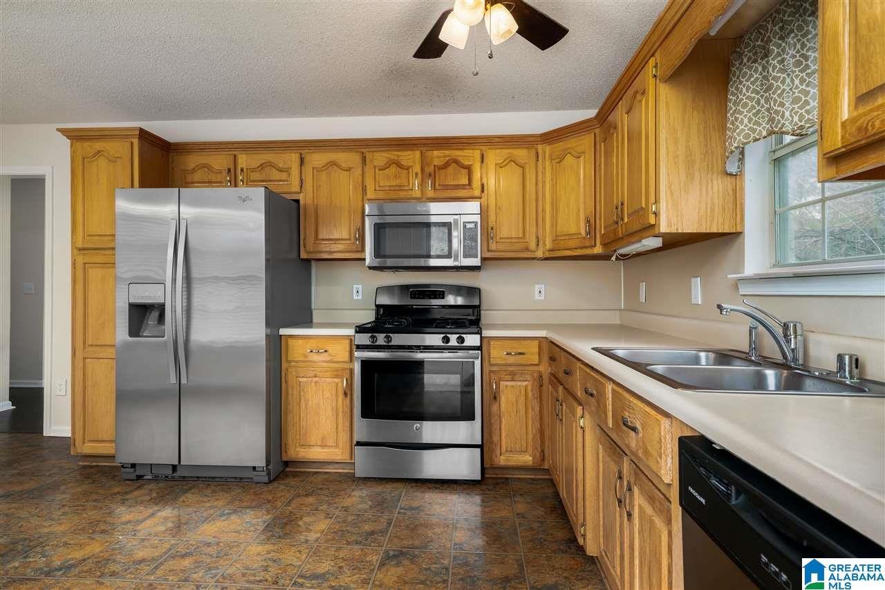 7868 Clayton Road Pinson, AL 35126 - Photo 13 of 26