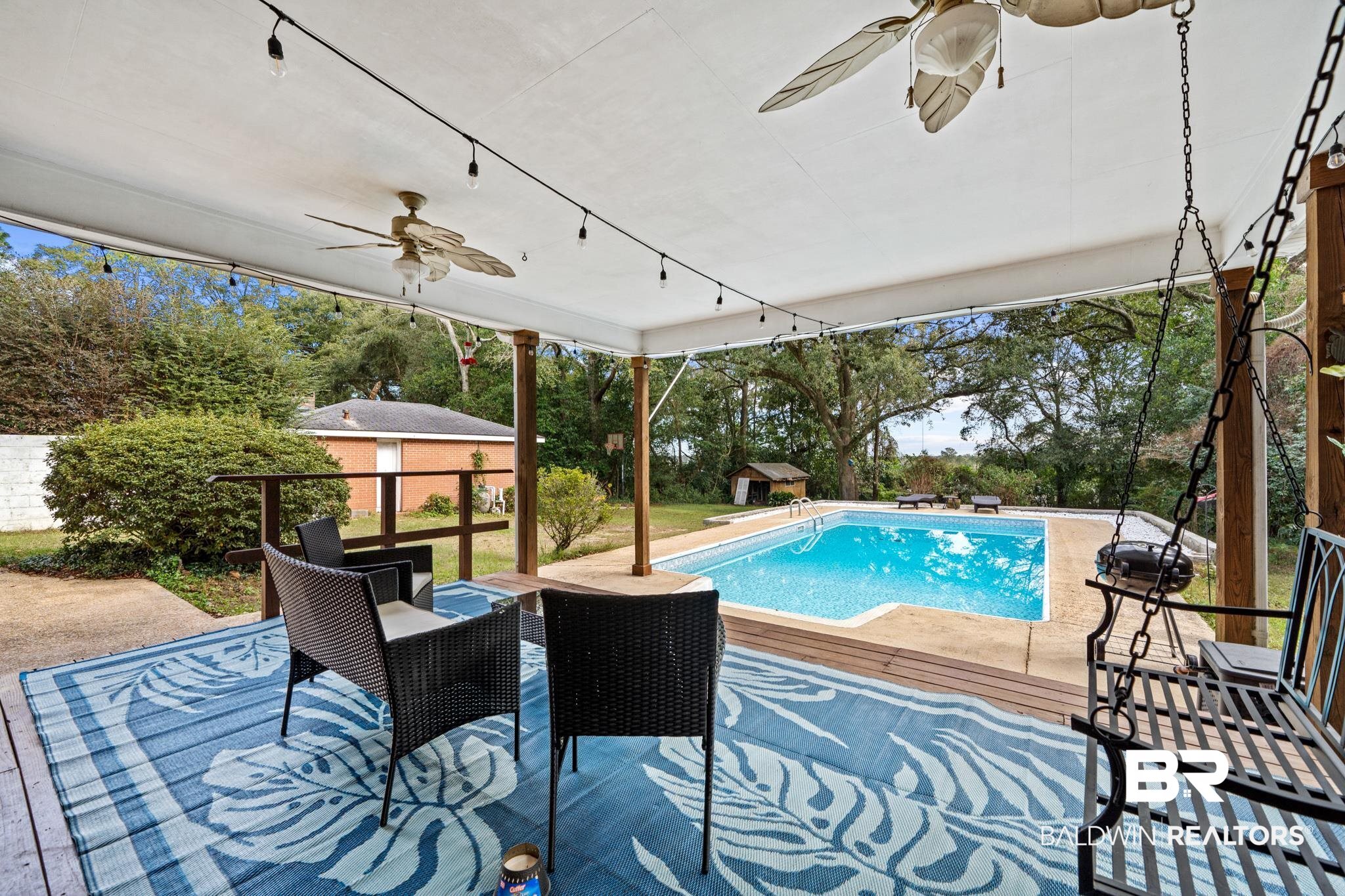 305 Wayne Place Mobile, AL 36609 - Photo 16 of 33