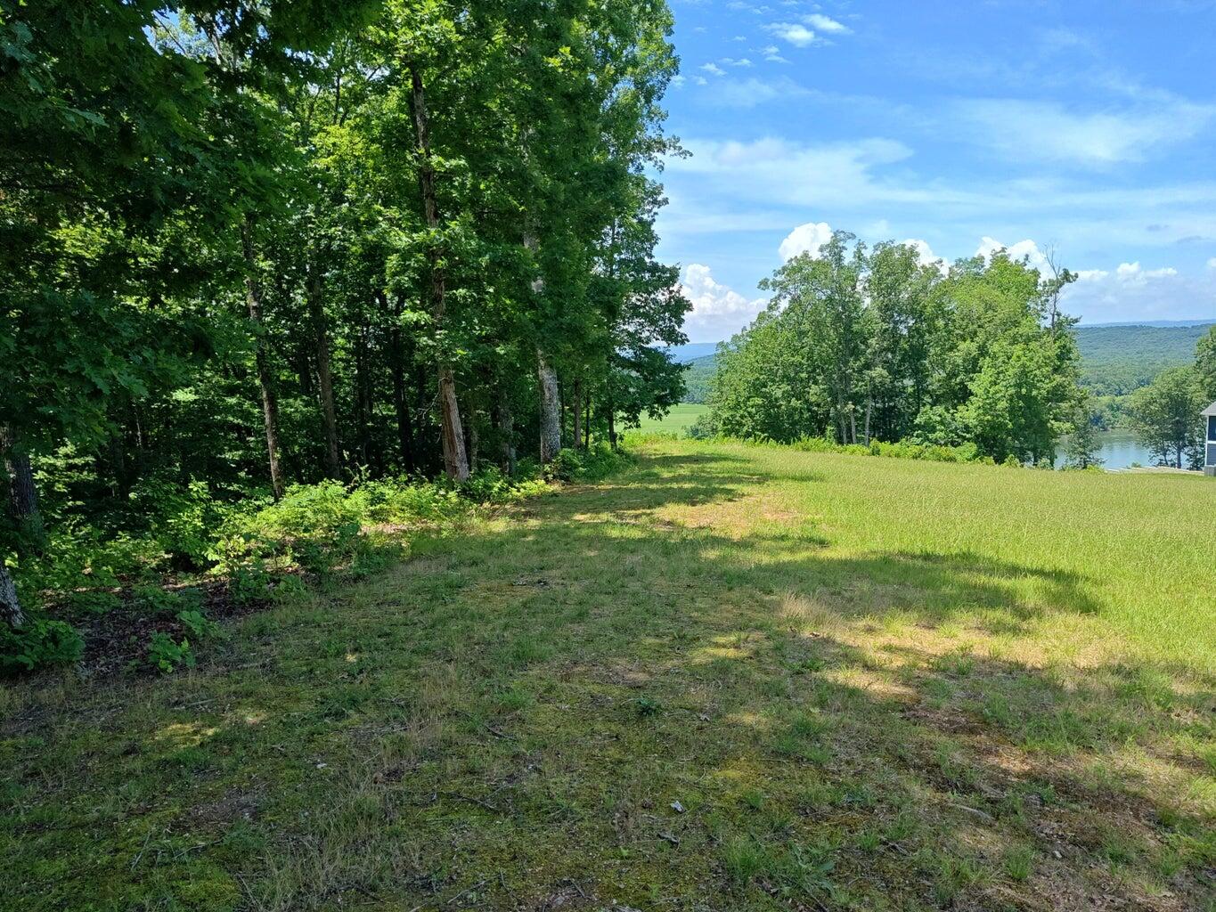 6428 Espalier Drive Decatur, TN 37322 - Photo 12 of 24 20260402185910897866000000-o