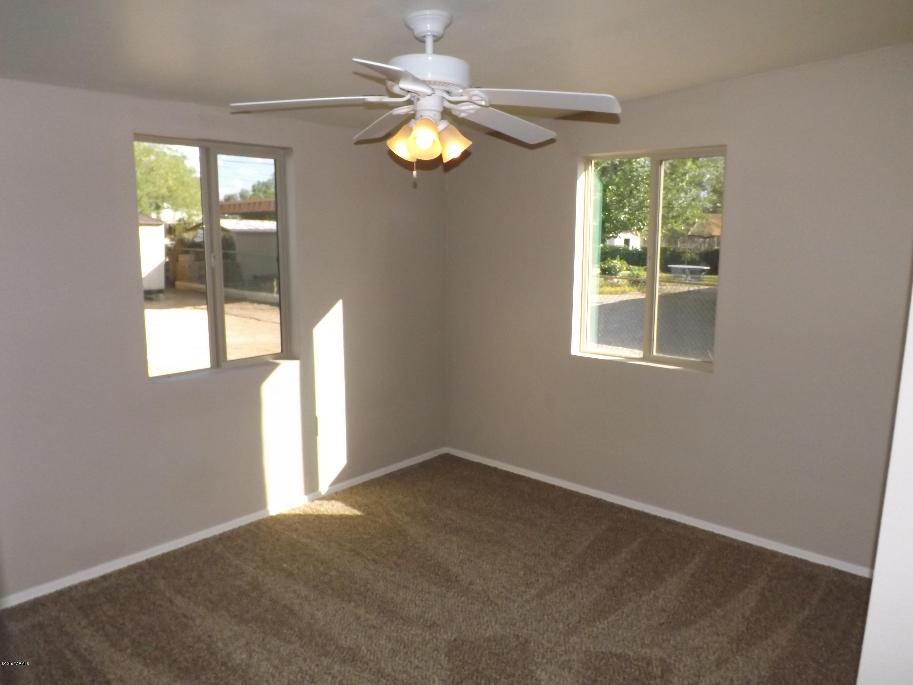 2235 South Miramonte Stravenue Tucson, AZ 85713 - Photo 22 of 34