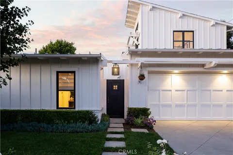 $6,250,000 | 2217 Laurel Place, Newport Beach, CA 92663