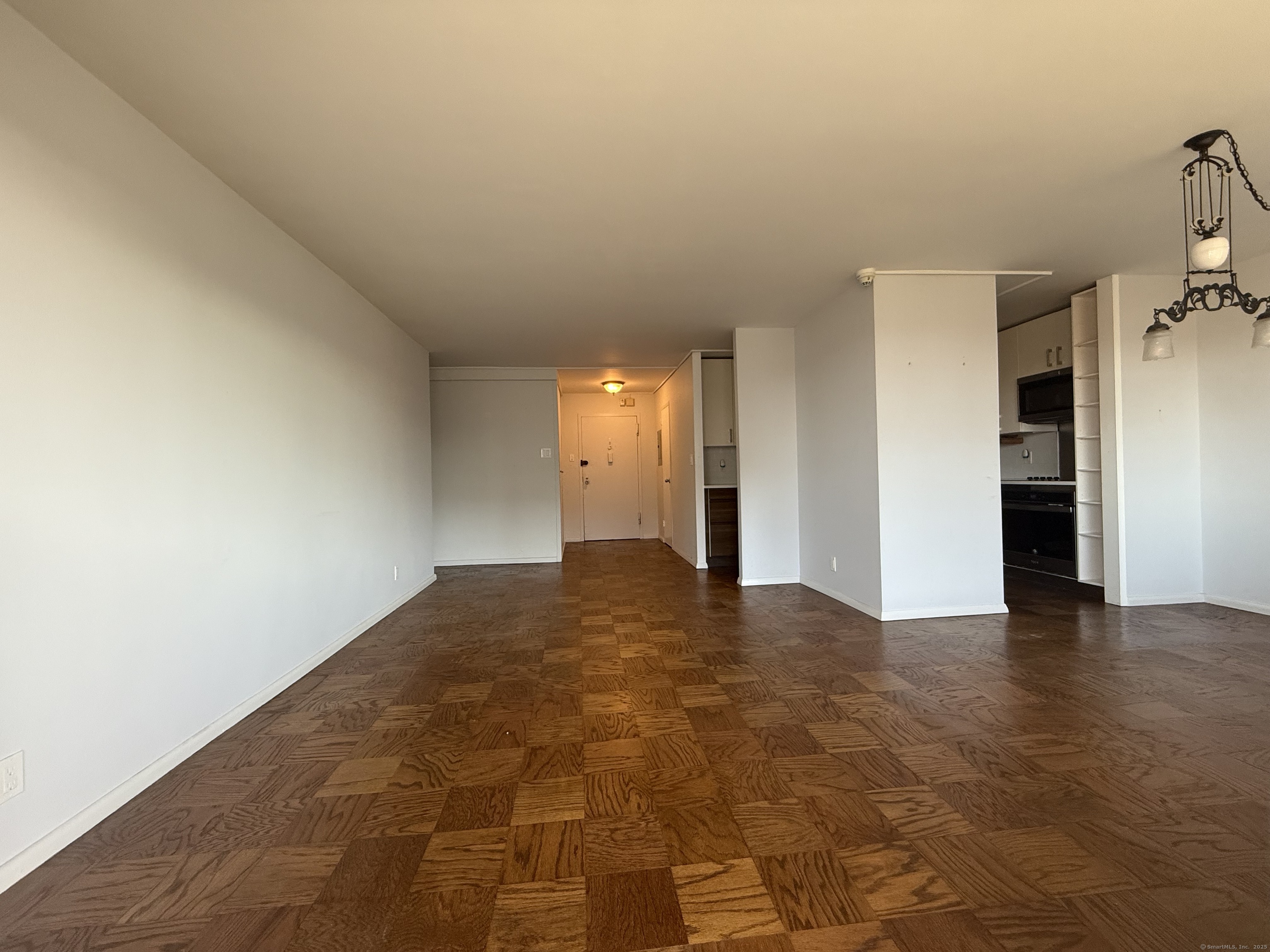 100 York Street, Unit 12S New Haven, CT 06511 - Photo 13 of 35 a view of an empty room