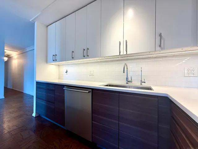 $235,500 | 100 York Street, Unit 12S, New Haven, CT 06511