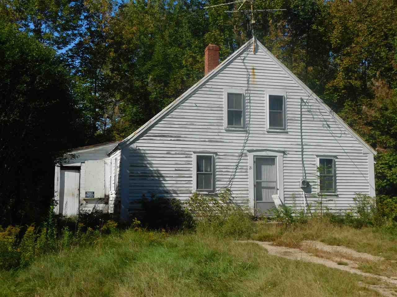 21 Effingham Road Ossipee, NH 03864 - Photo 1 of 34 Gallery Image 1
