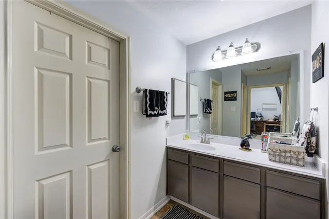 $2,000 | 21018 Fox Walk Trail, Humble, TX 77338