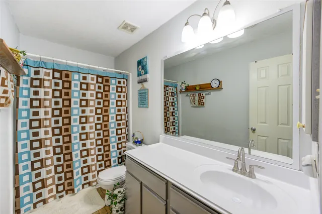 $2,000 | 21018 Fox Walk Trail, Humble, TX 77338