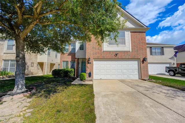 $2,000 | 21018 Fox Walk Trail, Humble, TX 77338