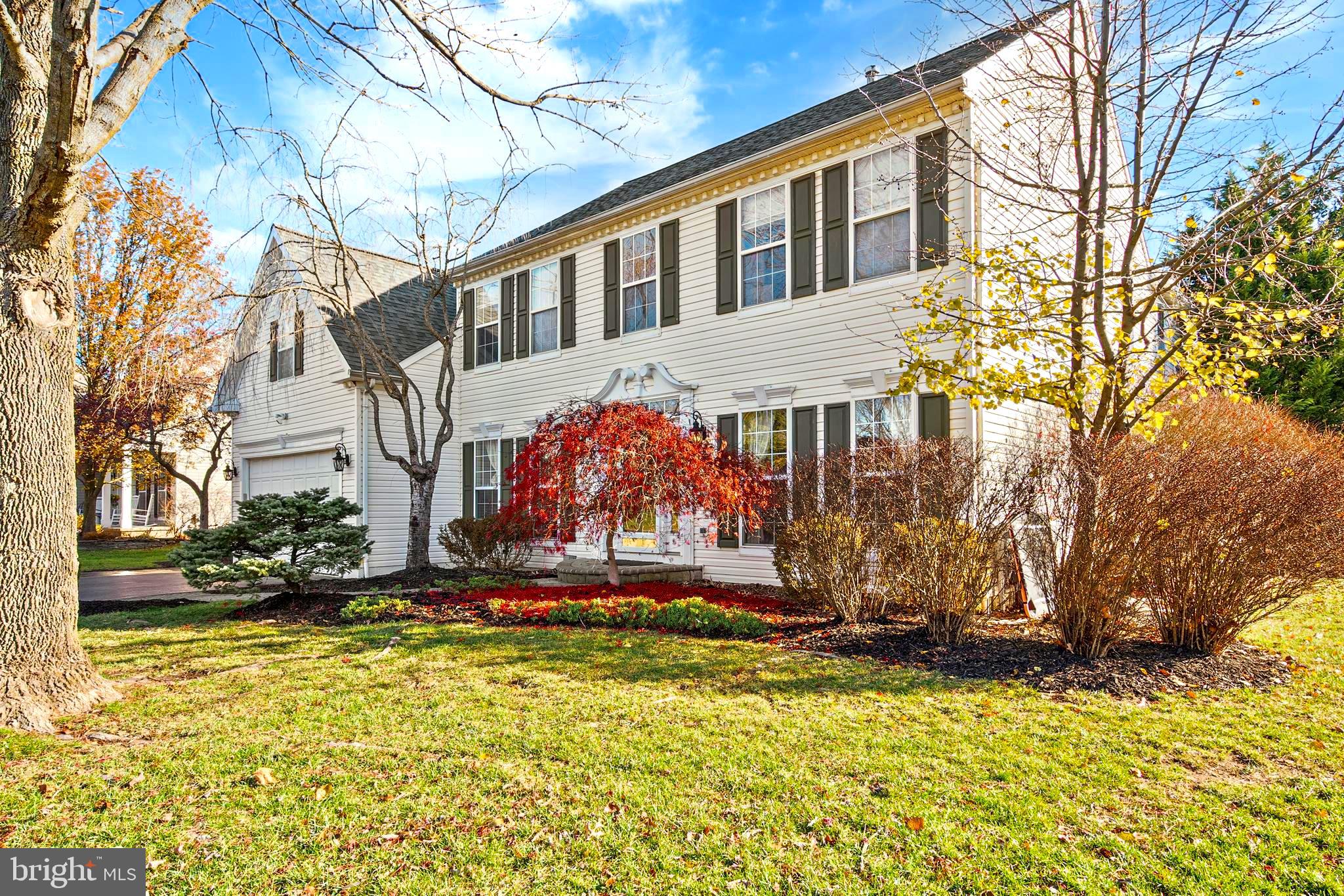 27 Donovan Road Pennington, NJ 08534 - Photo 2 of 65