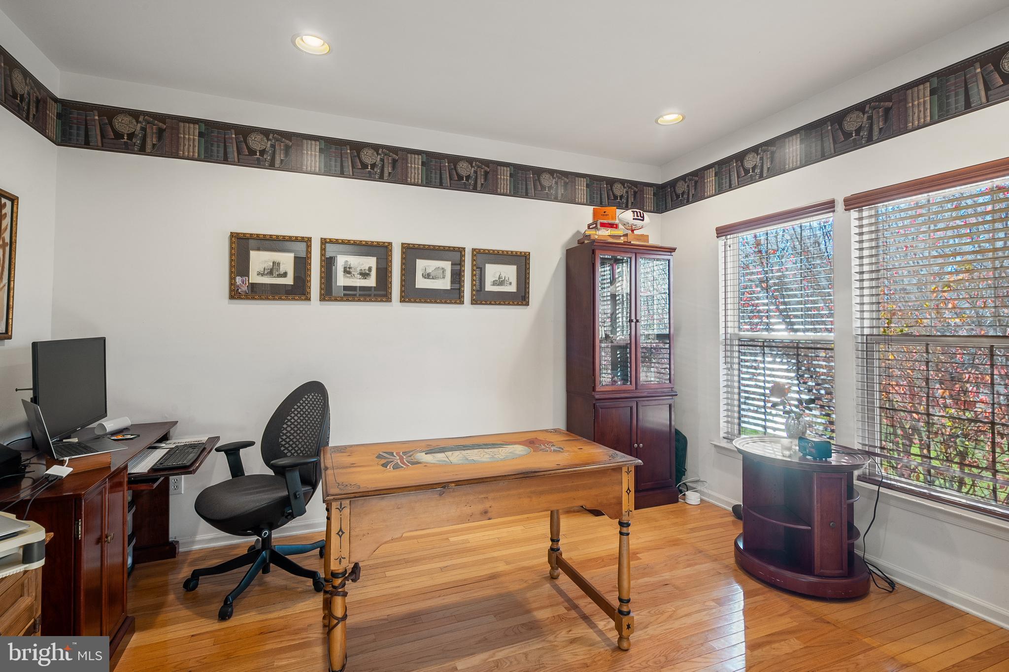 27 Donovan Road Pennington, NJ 08534 - Photo 22 of 60 a workspace with furniture and a window