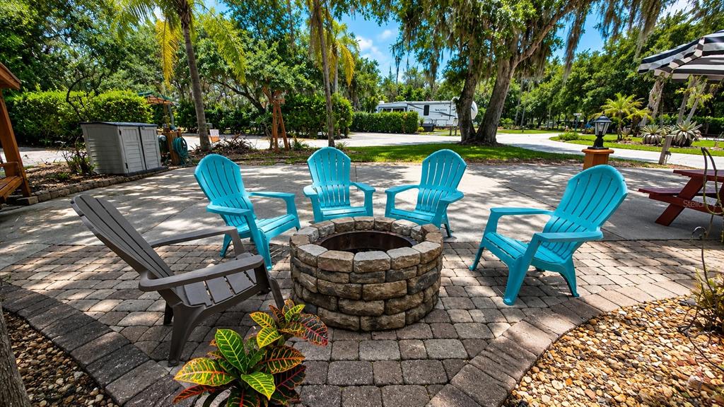 243 Saddle Lane River Ranch, FL 33867 - Photo 2 of 21