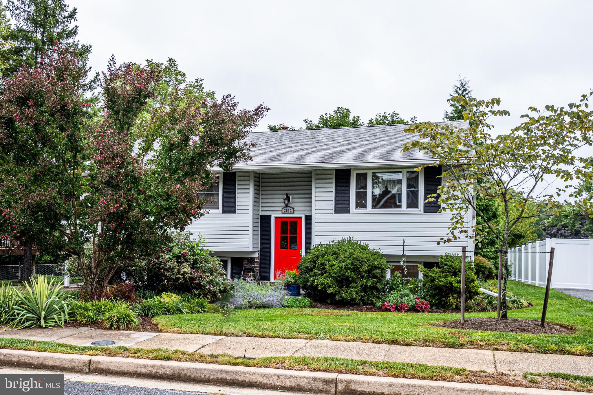 2012 Old Frederick Road Catonsville, MD 21228 - Photo 25 of 43 Gallery Image 25
