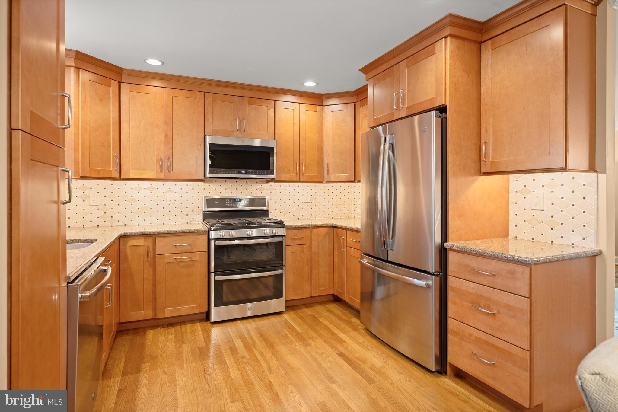2012 Old Frederick Road Catonsville, MD 21228 - Photo 31 of 43 Kitchen