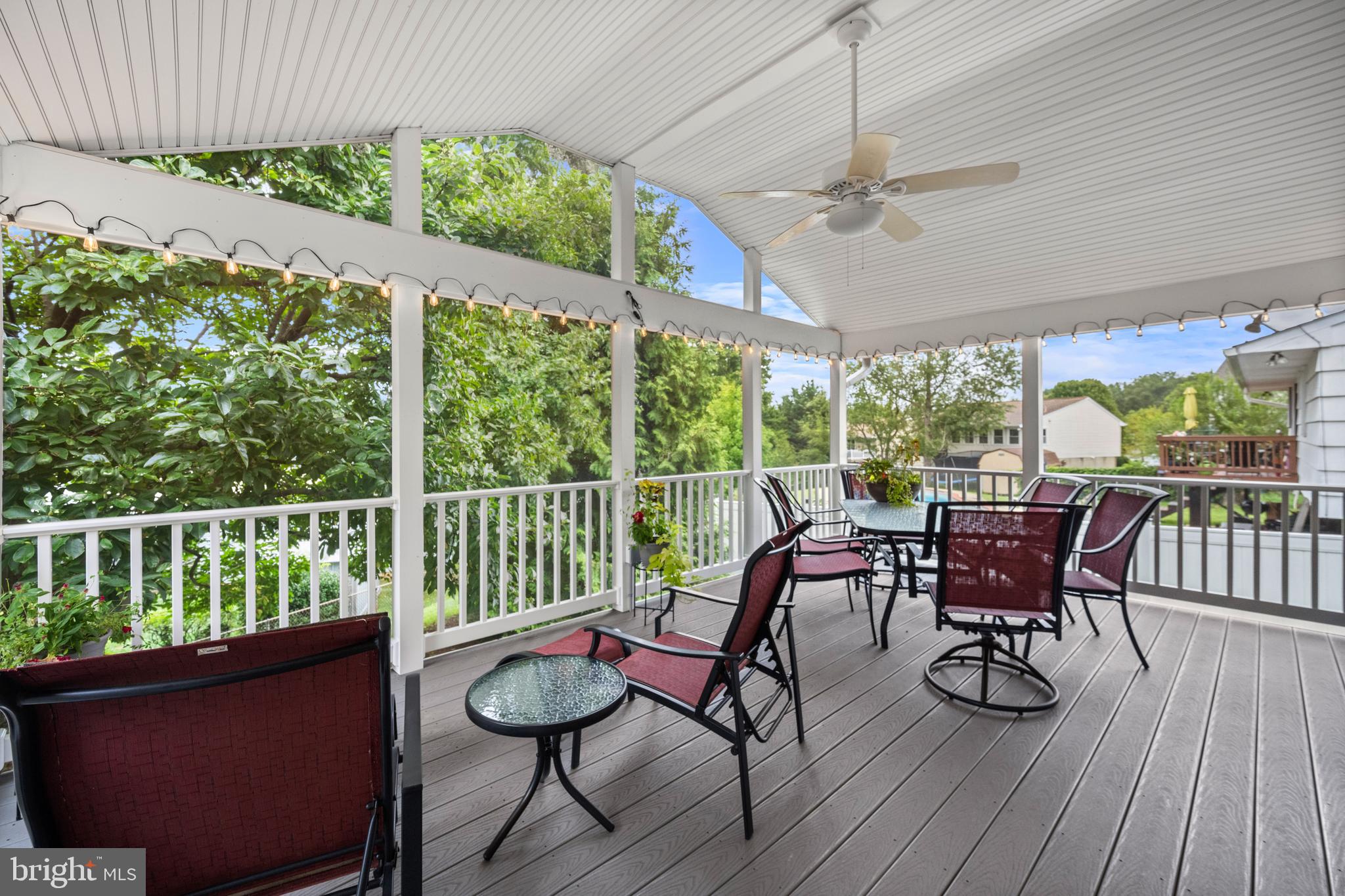 Screened-in porch