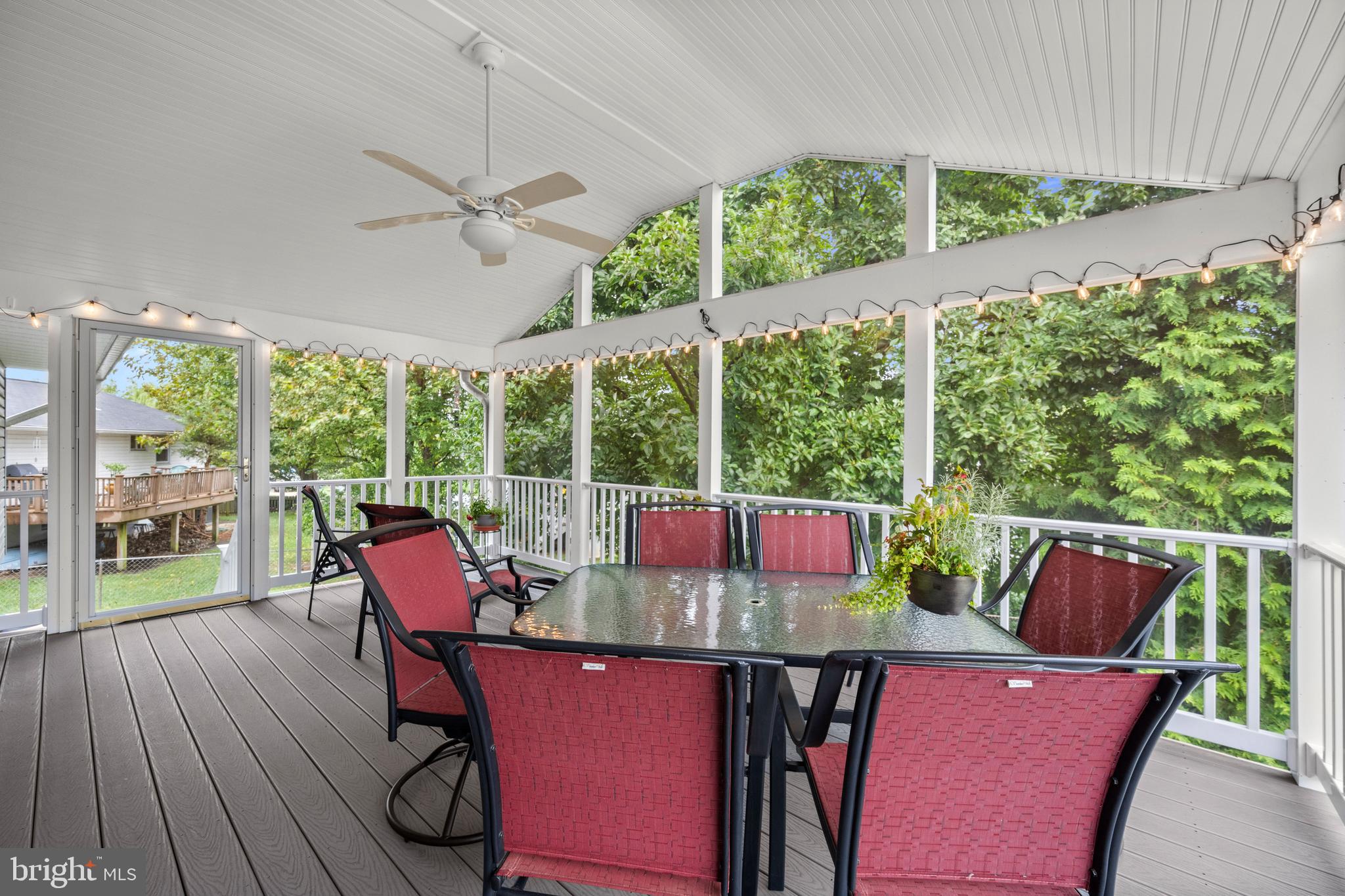 Screened-in porch