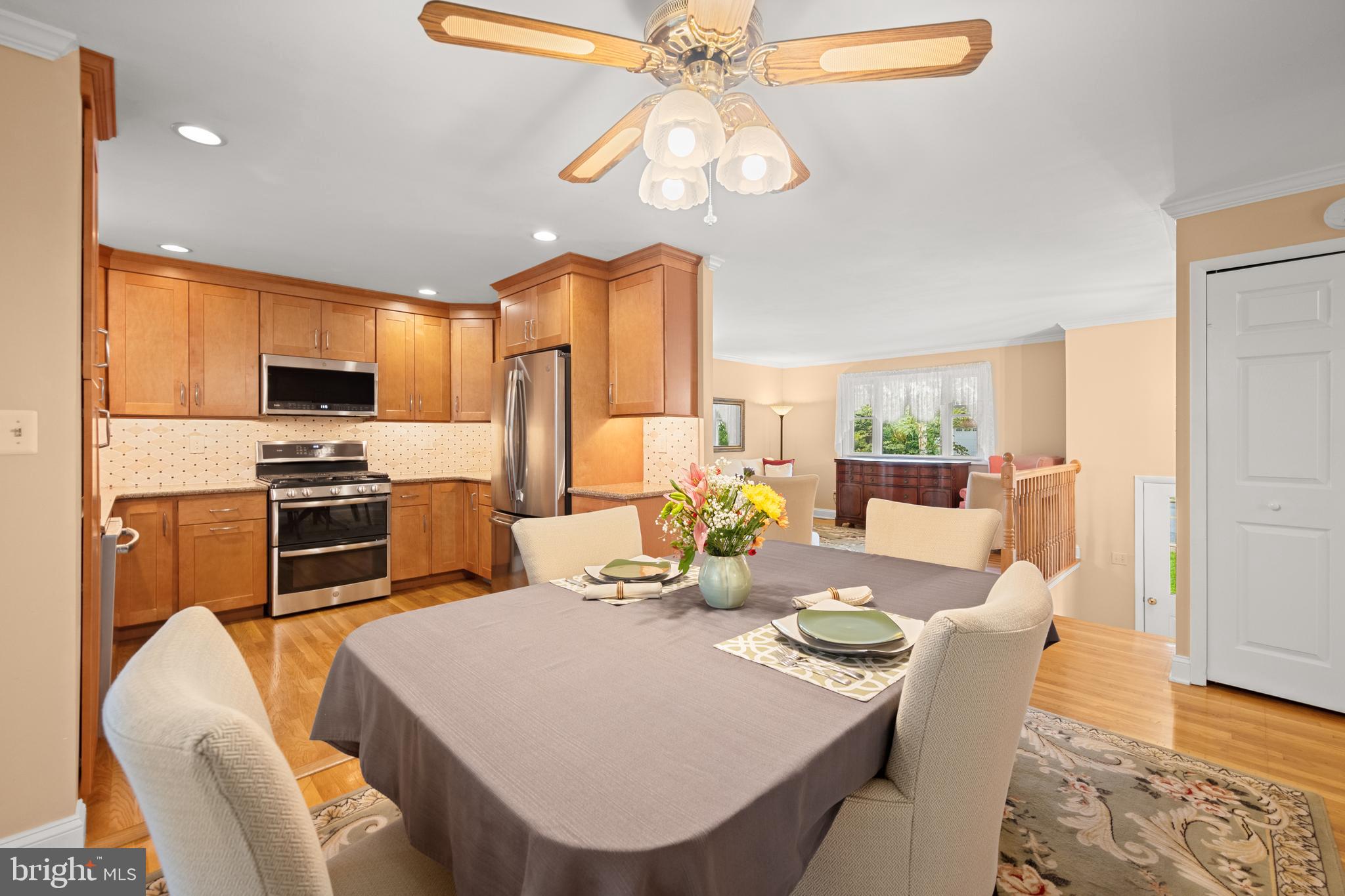 2012 Old Frederick Road Catonsville, MD 21228 - Photo 9 of 43 Dining Room