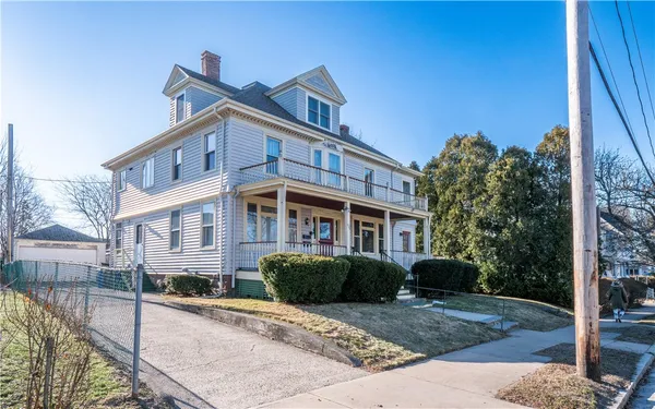 $899,000 | 409 Broadway, Newport, RI 02840