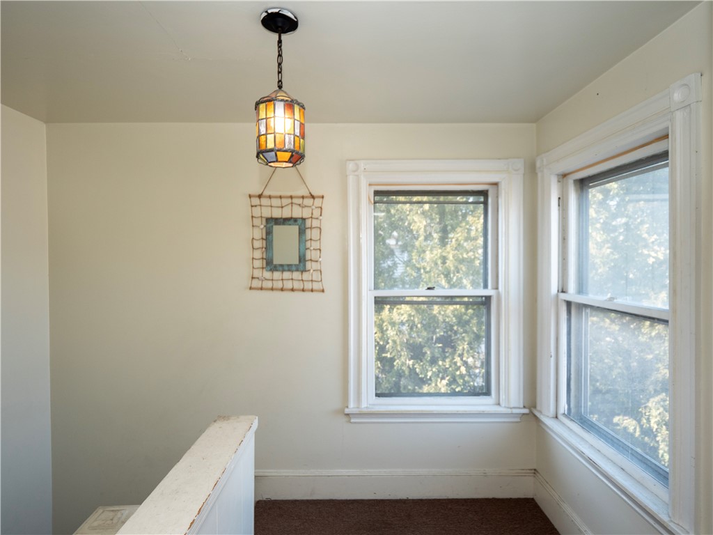 409 Broadway Newport, RI 02840 - Photo 18 of 35