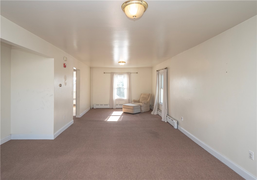 409 Broadway Newport, RI 02840 - Photo 21 of 35