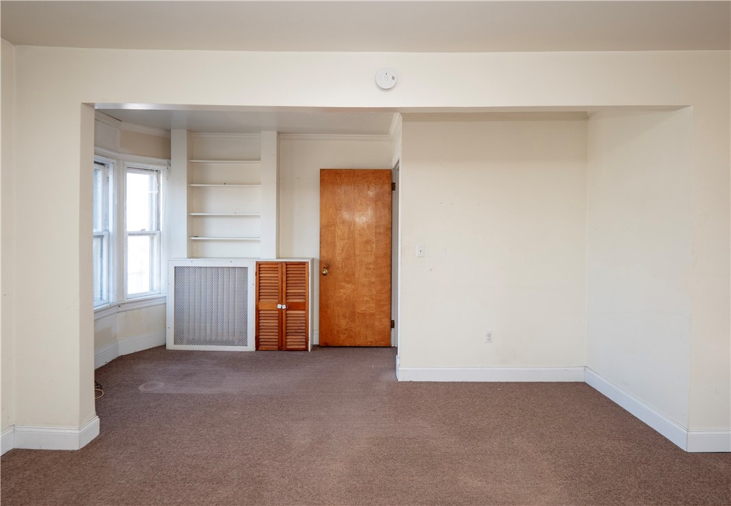 409 Broadway Newport, RI 02840 - Photo 23 of 35