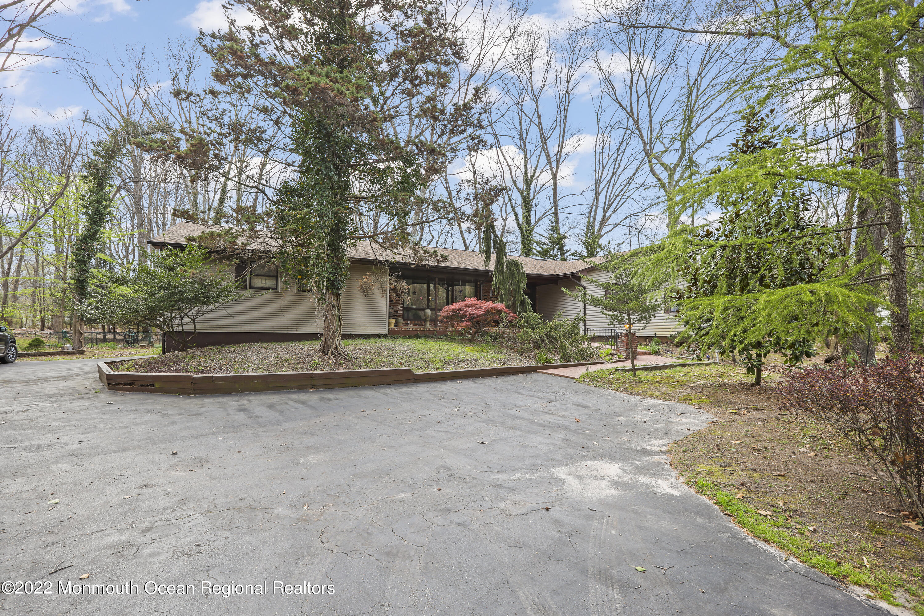 630 Fort Plains Road Howell, NJ 07731 - Photo 1 of 46 6A8A4301