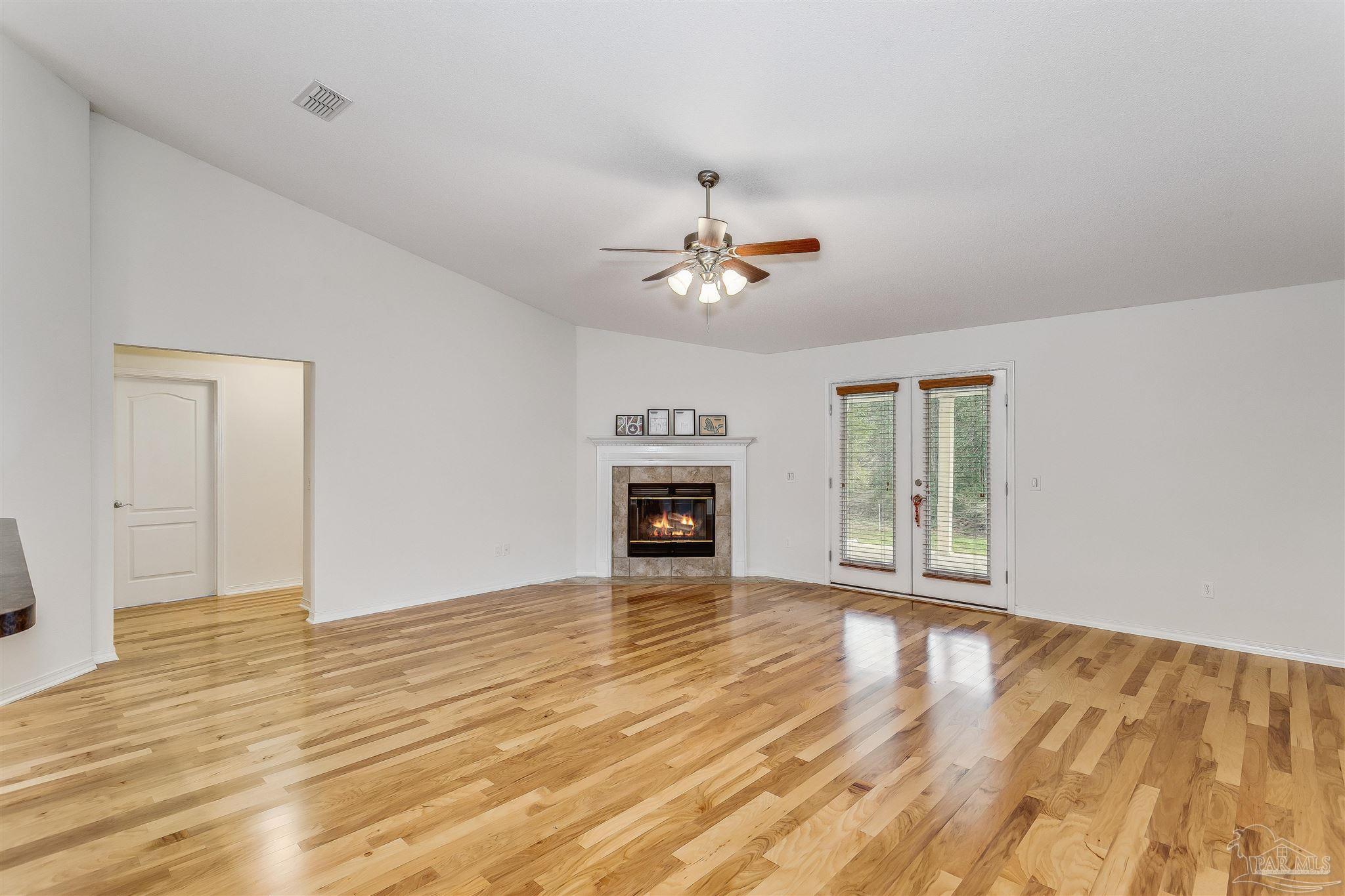 2165 Liberty Loop Road Cantonment, FL 32533 - Photo 5 of 28