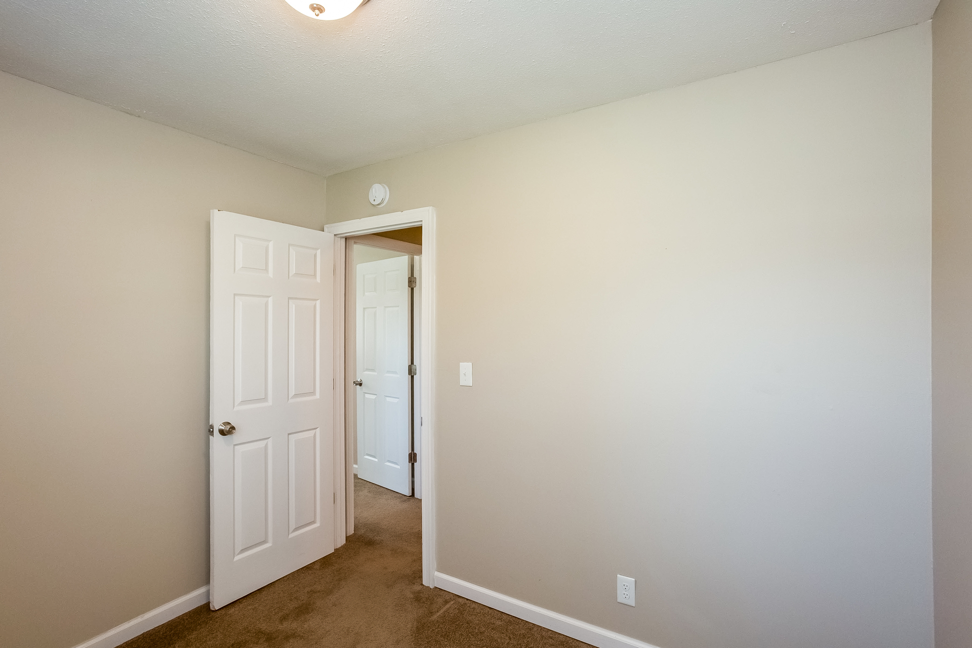 1338 Killian Drive Beech Grove, IN 46107 - Photo 12 of 16